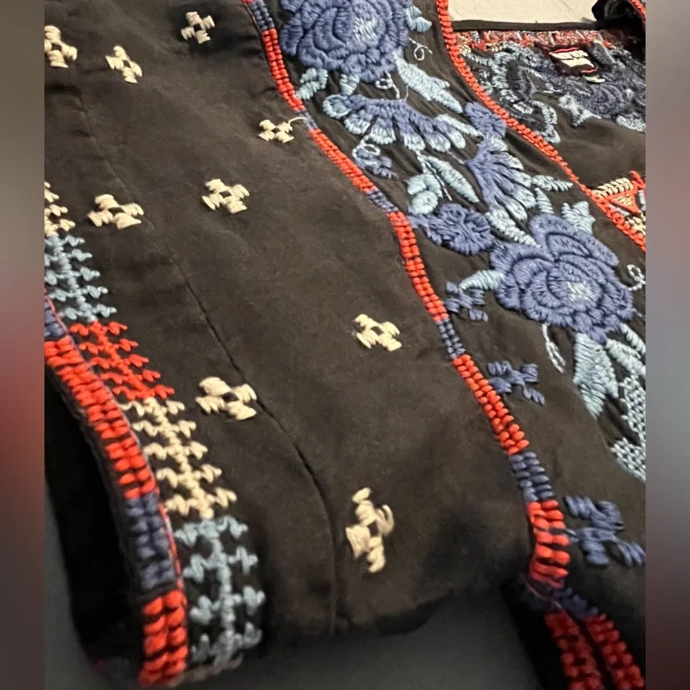 Johnny Was Black Zelda Mexican Peasant Blouse with Blue/Red Embroidery Small - Picture 14 of 15